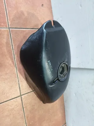 Depósito Aprilia RS 125