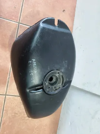 Depósito Aprilia RS 125