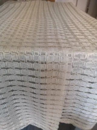 Tela para cortinas beige y blanco