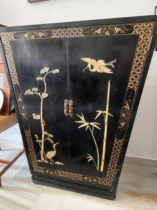 Gabinete Chinoiserie Vintage Negro