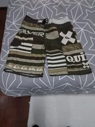 Bañador Quiksilver Talla M , 44cm de cintura y 55c