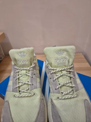 Scarpe Adidas ZX22 Boost