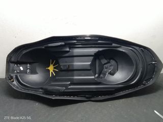 SELLA YAMAHA X MAX 2017-2024 CON BUCHI