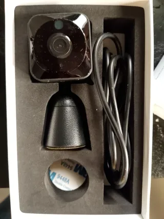 Mini cámara de vigilancia negra