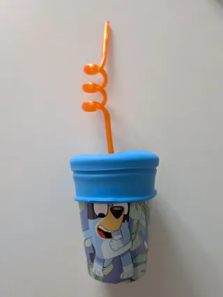 Set Bluey y Bingo con vaso y pajita