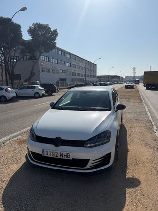 Volkswagen Golf GTI MK7