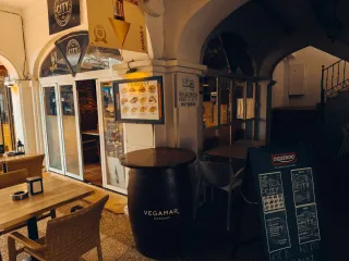 Traspaso bar , cafetería, bistró