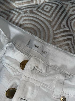 Pantalón vaquero campana blanco