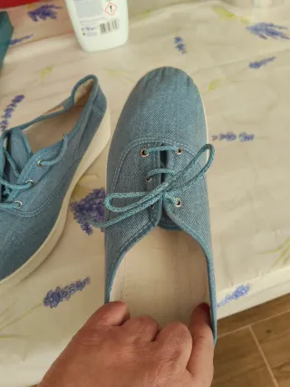 Zapatillas vaqueras azules