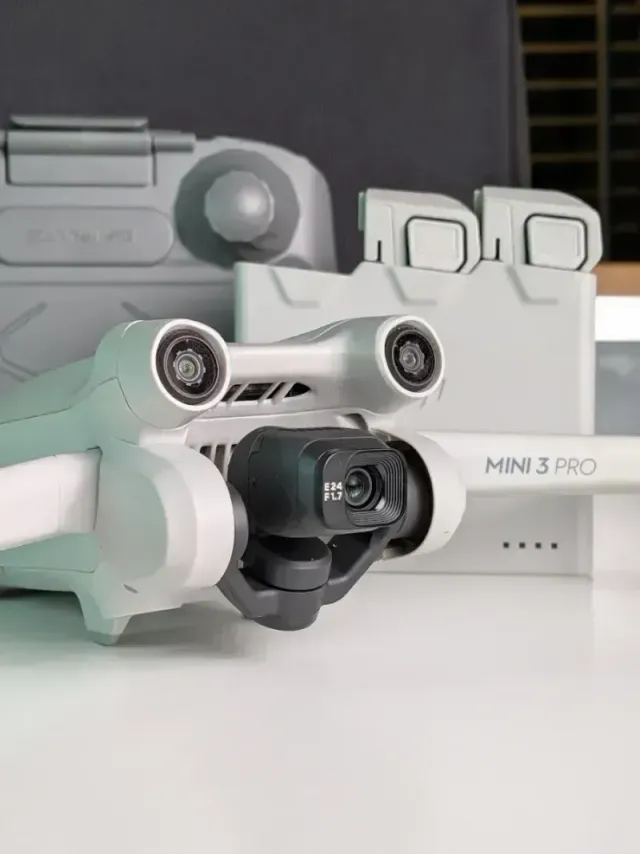 DJI Mini 3 Pro combo