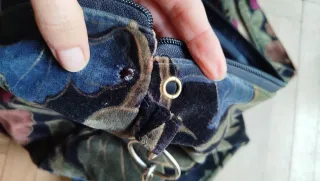 Bolso grande de terciopelo