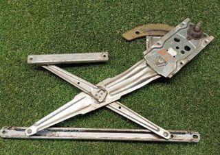 Mr144523 elevalunas mitsubishi l200 2.5 d 4p 46126