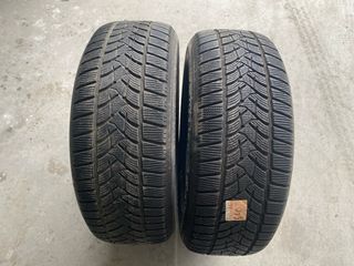 235 60 R18 Dunlop