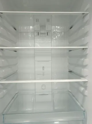 Nevera Combi Daewoo, A+ No Frost