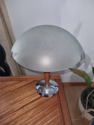 Lámpara IKEA Vintage Madera y Vidrio estilo Retro.