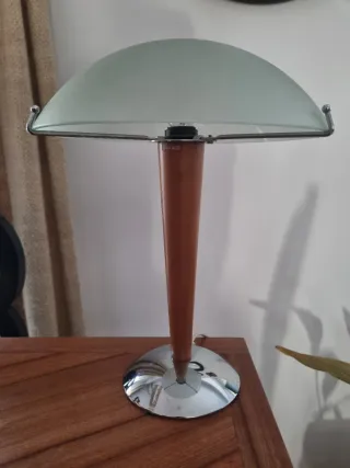 Lámpara IKEA Vintage Madera y Vidrio estilo Retro.