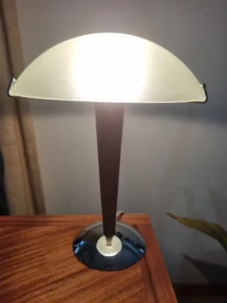 Lámpara IKEA Vintage Madera y Vidrio estilo Retro.