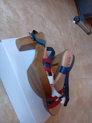 Sandalias GILS sin usar