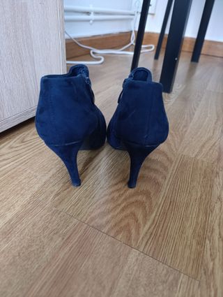 Botines azules tacón Mary Paz - número 36