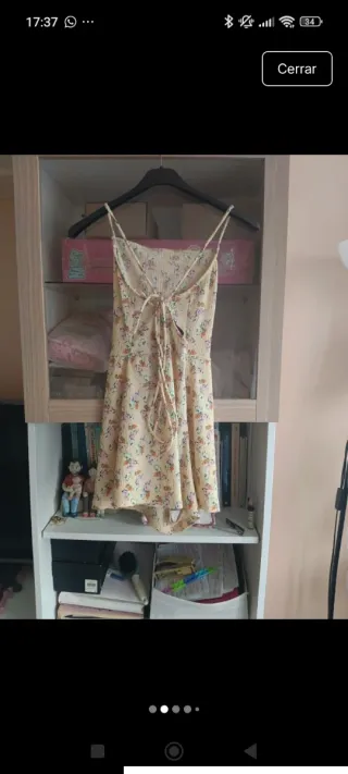 Mono Bershka M floral amarillo