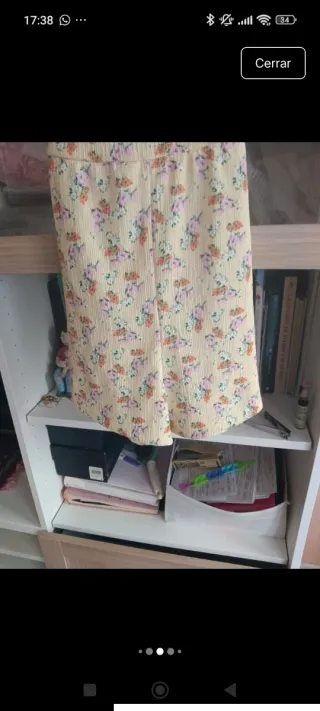 Mono Bershka M floral amarillo