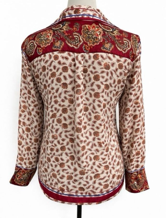 Blusa Zara estampado paisley roja XS
