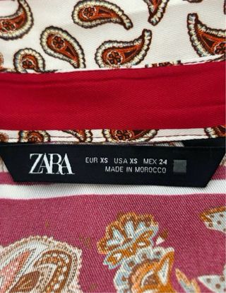 Blusa Zara estampado paisley roja XS