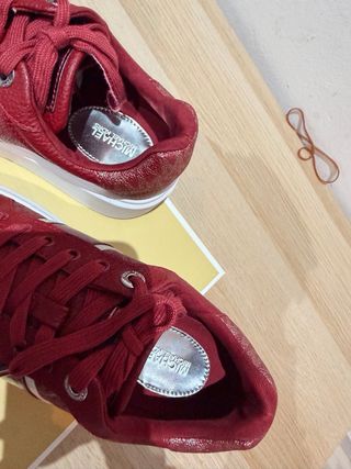 Michael Kors Bambas Talla 37 Rojas