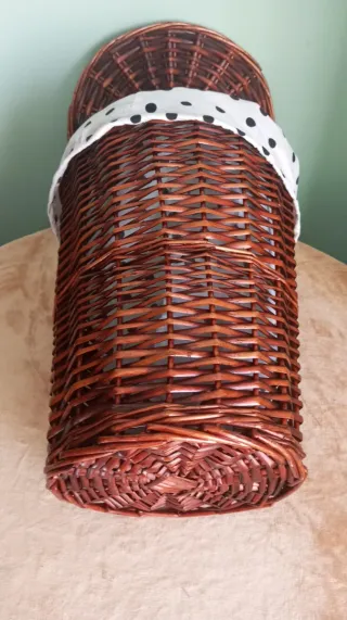 Cesta Mimbre Tapa y Forro Lunares