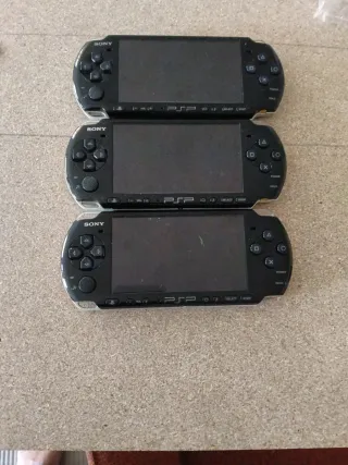 3x Sony PSP 3004 Preto