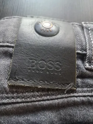 Pantalones tejanos slim azules