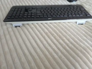 Ratón y Teclado Logitech Inalámbricos