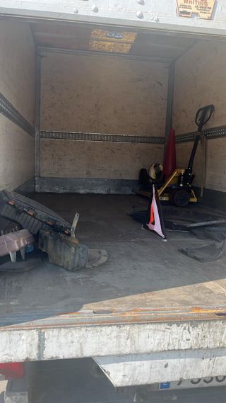 Se vende camion IVECO  2.3 130CV