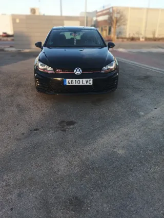 Volkswagen Golf 2014