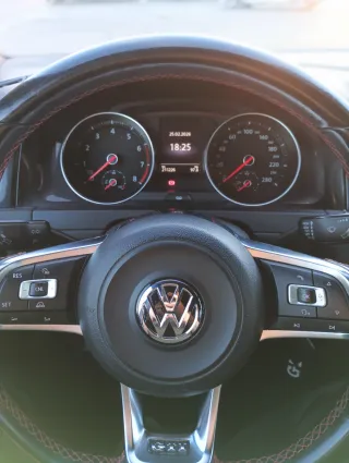 Volkswagen Golf 2014