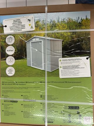 Caseta de jardín metálica verde