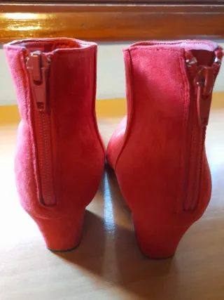 Botines ante color rojo T 37