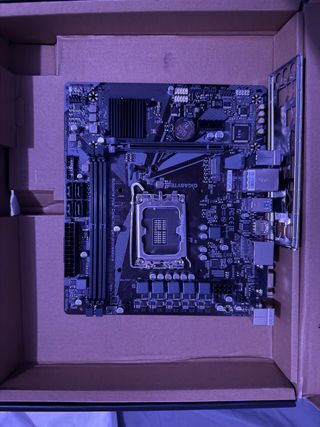 Placa Base Gigabyte H610M S2H V3 DDR4