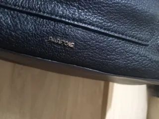 Bolso Parfois negro tachuelas