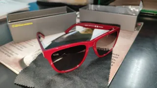 Occhiali da sole Hawkers donna rossi e marroni