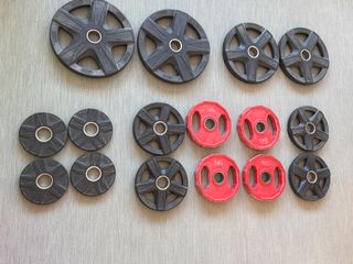 Discos de Pesas 2x15kg, 2x10kg, 8x5kg, 4x2kg