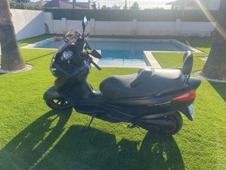 Suzuki Burgman Executive 125cc Negra