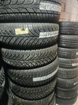 Lote 4 Neumáticos 175/65/14 82T 225 45/17 195/65/1