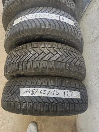 Lote 4 Neumáticos 175/65/14 82T 225 45/17 195/65/1