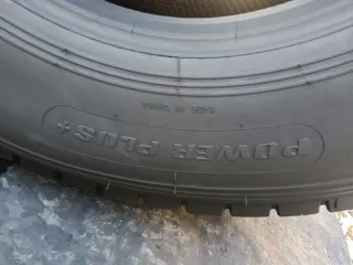 Neumáticos 315/80 R22.5. Precio. 150€unidad ...