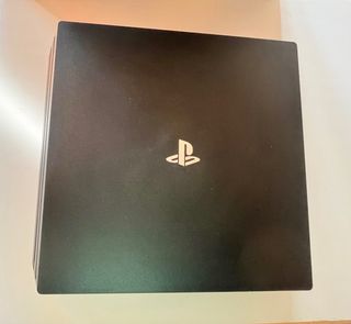 PS4 Pro 1TB Edición Fortnite + 2 Mandos + Marvel G