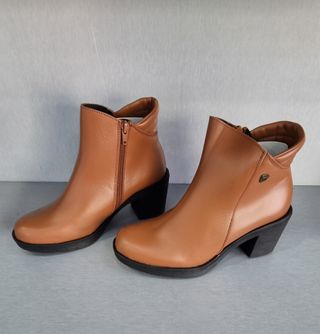 Botín de Piel Cuero Talla 38 Nuevos