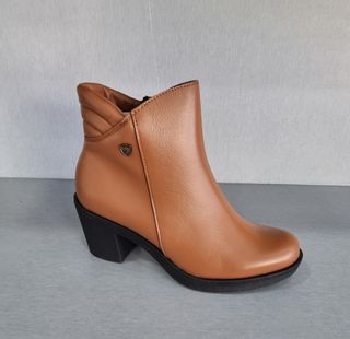 Botín de Piel Cuero Talla 38 Nuevos