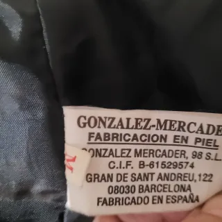 Abrigo/Chaquetón de piel negro