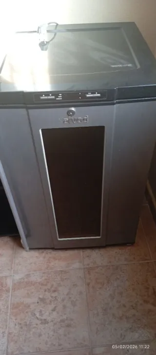 Nevera de vinos Saivod temperatura estable